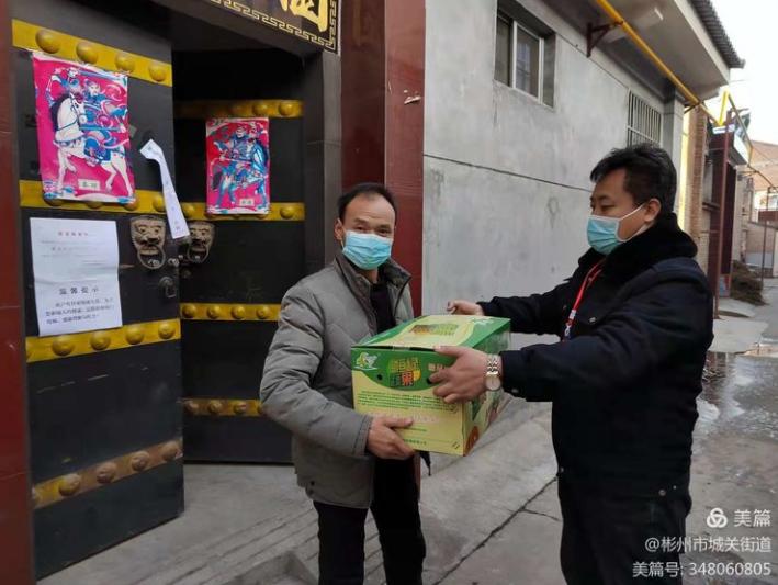 疫情中的英雄事迹与感人人物故事