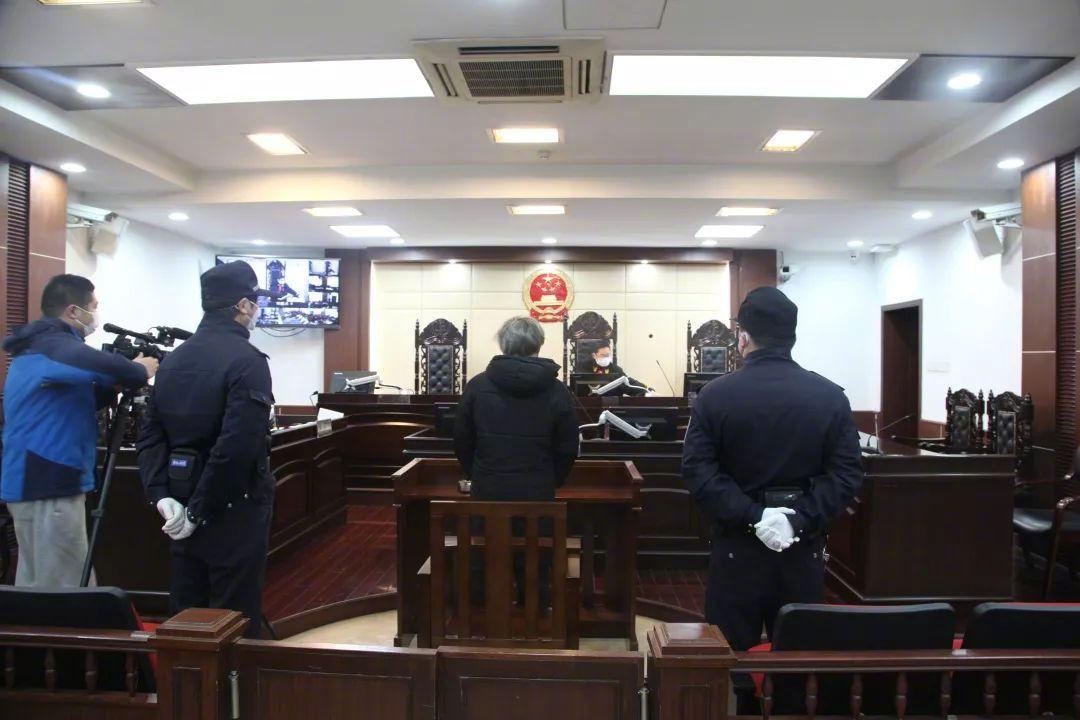 宁波疫情解封时刻，希望与重生的交汇点