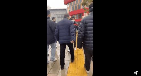 武汉疫情结束时间的预测与影响，2021年的希望之光