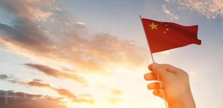 疫情开始的年份与月份，回顾与反思