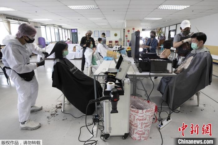 疫情国门打开的时间，历史转折的瞬间