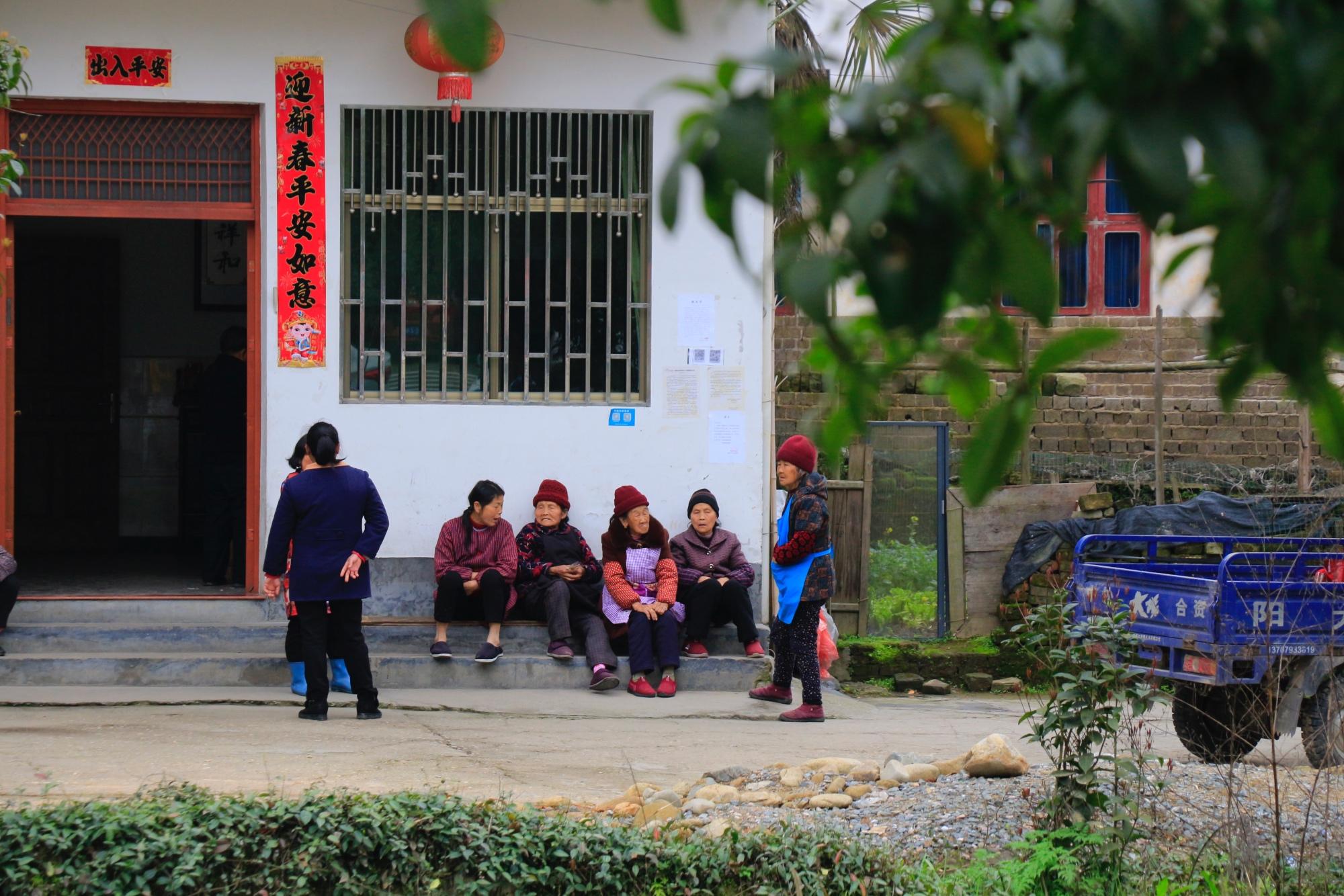 疫情何时结束，探寻未来的希望之光