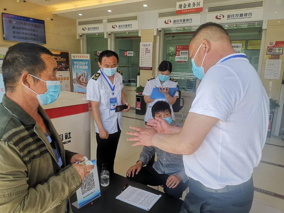 新冠肺炎疫情的起源与影响——回顾与前瞻