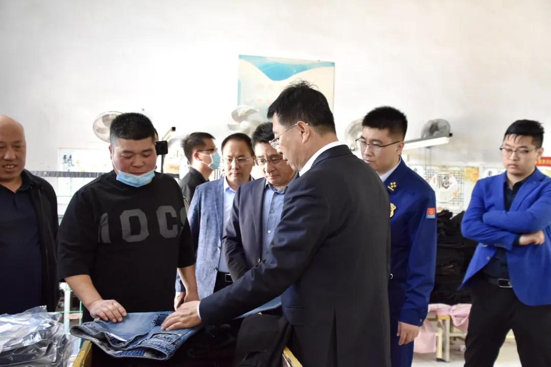 新冠疫情，起始与终结的历程