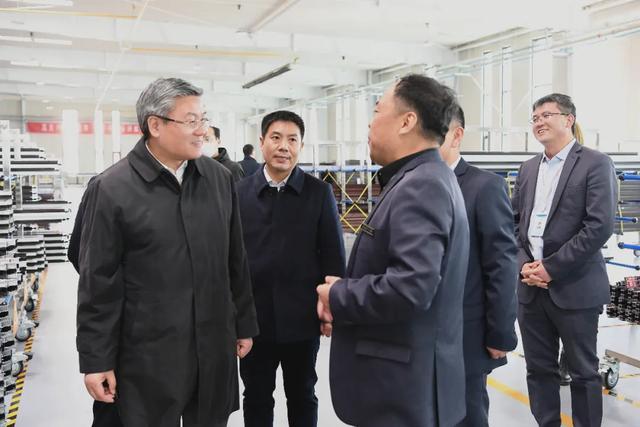 甘肃兰州疫情下的坚守与希望力量
