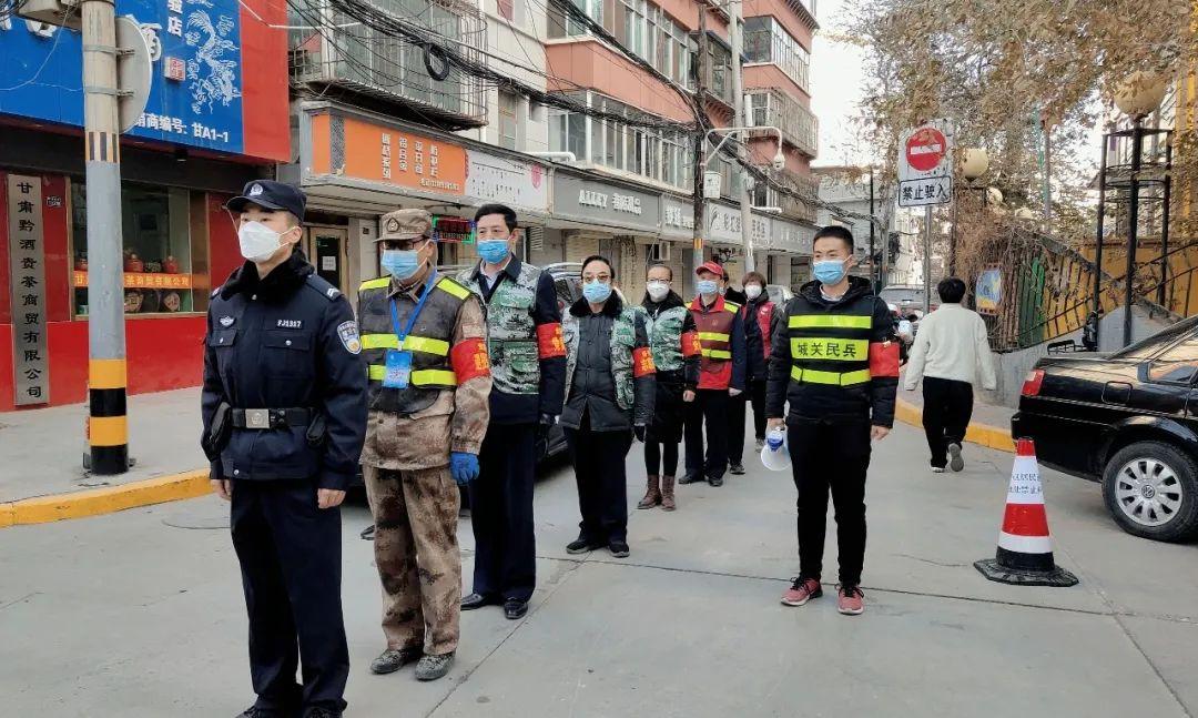 甘肃兰州疫情下的坚守与希望力量