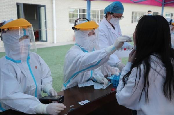 新浪实时更新全球疫情数据，守护公众健康的前沿信息守护者