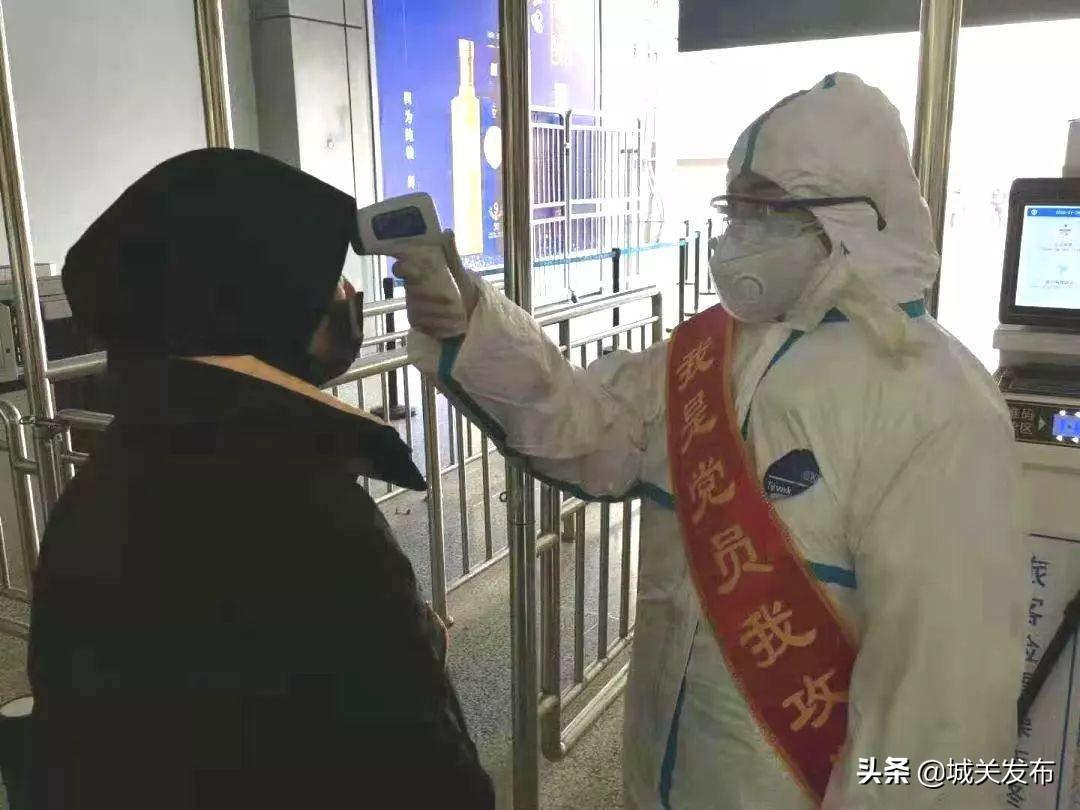 全球新冠疫情实时动态，抗击新冠病毒的最新进展与挑战