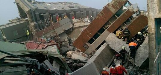 台湾921大地震背后的故事与启示——纪念灾难中的坚韧与重生
