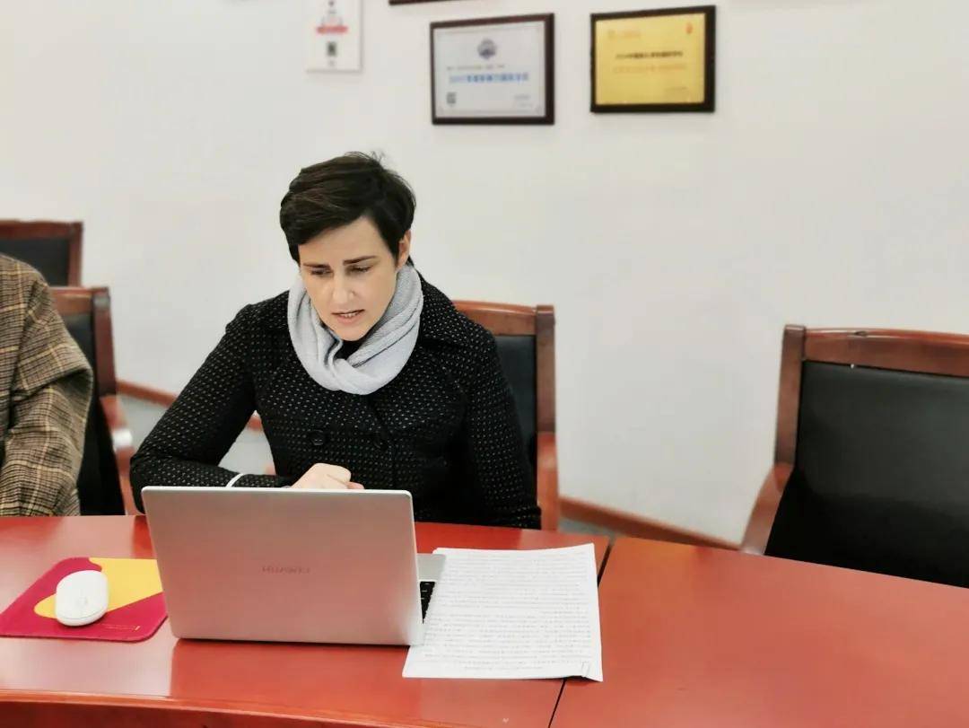 疫情之下，何时开放国门？