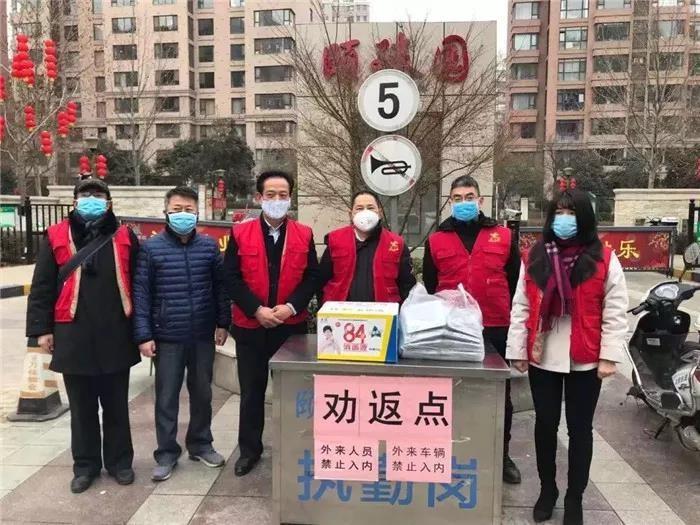 全球视角下的疫情稳定趋势观察与探讨