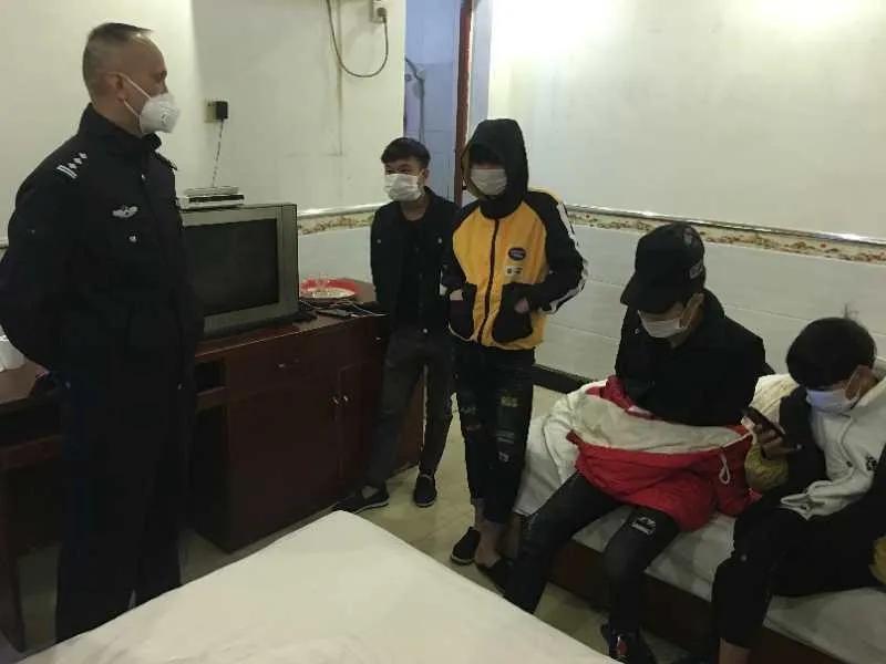 地方疫情防控指挥部解散管理的时机与策略考量