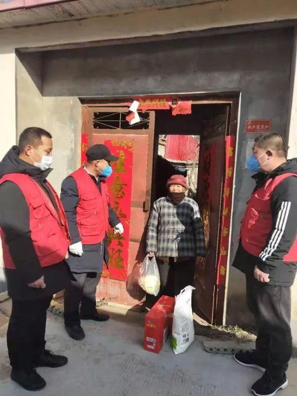 当地疫情，挑战与希望交织