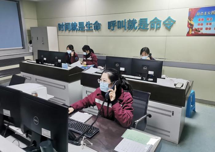 地区疫情防控举报热线，守护生命的紧急联络通道