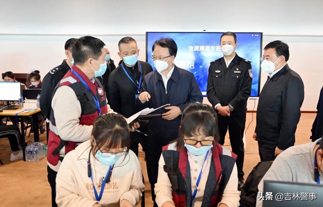各地加强疫情防控措施，坚决遏制疫情扩散势头