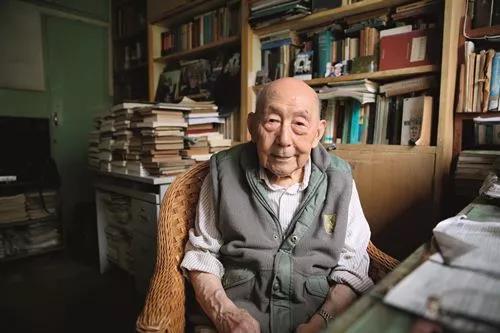 疫情防控措施的过度现象，反思与平衡策略探讨