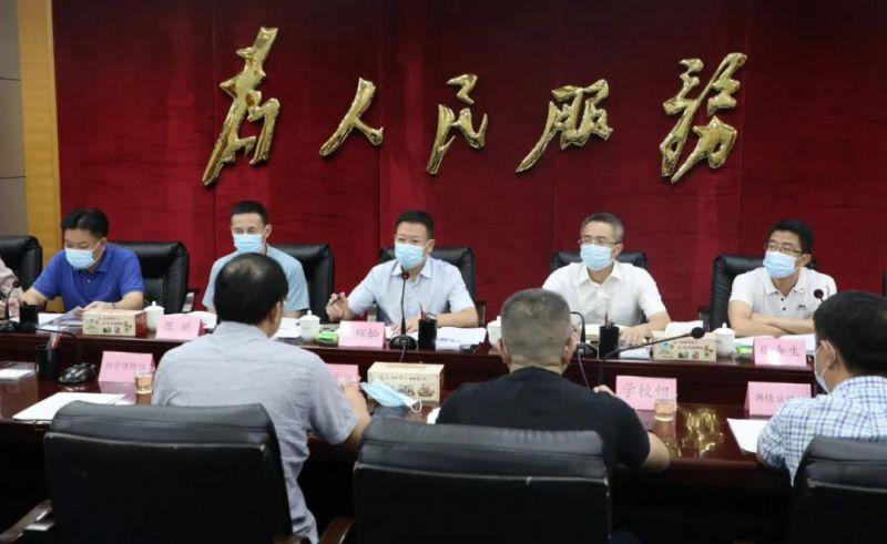 疫情传播与防控的复杂性探究，无疫情城市是否可避免疫情发生？