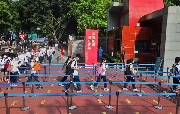 全球疫情热点及其影响，我们需要关注的地区与挑战