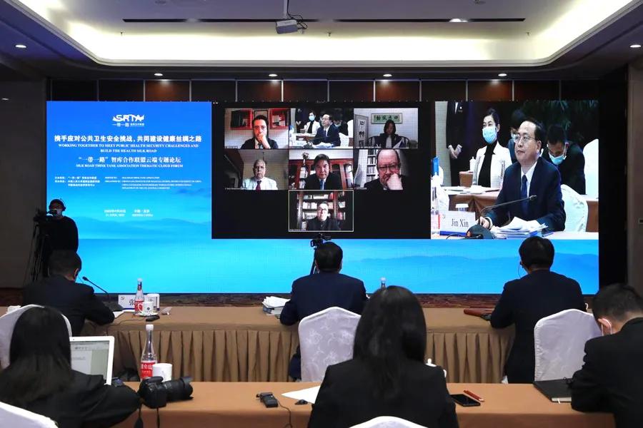中国抗疫之路，疫情政策下的挑战与应对策略（2021年视角）