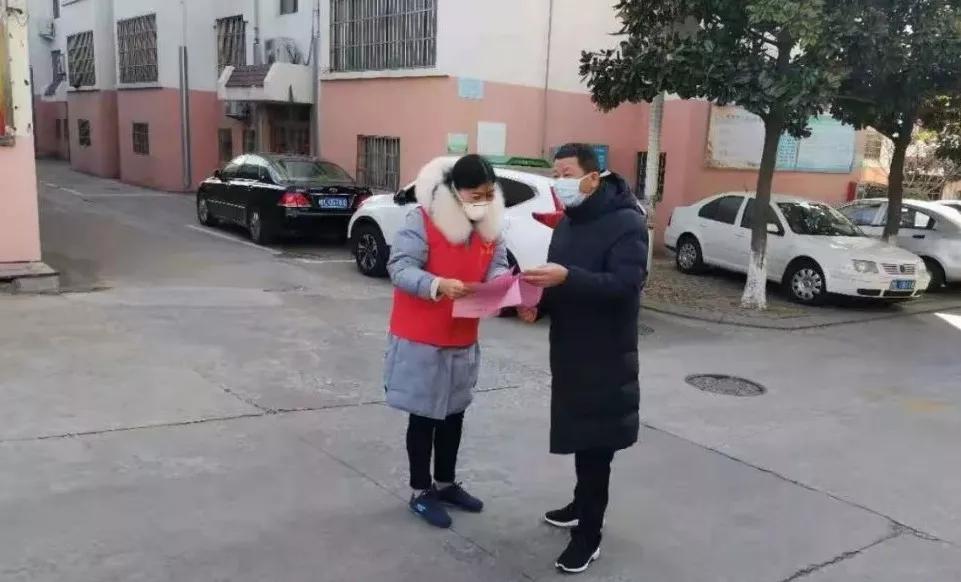 疫情下的财政压力，挑战与应对策略解析