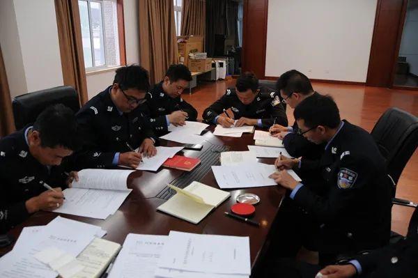疫情报告写作指南，撰写清晰、准确疫情报告的方法与步骤