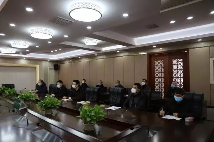 疫情防控指挥部与革委会，协同应对挑战的关键力量联手行动