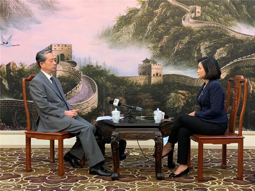 新冠病毒，全球挑战与人类应对策略