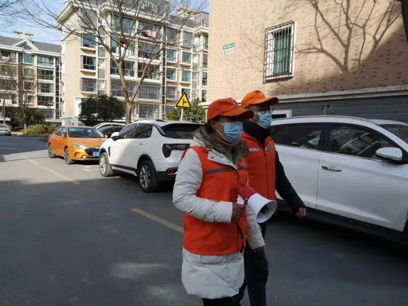 疫情防控指挥部成员，守护生命的坚强卫士