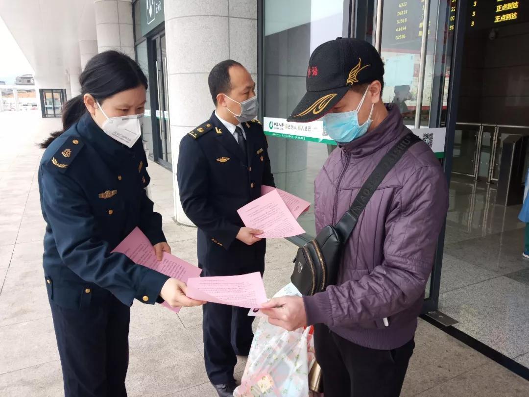 地方防疫政策全面加强，科学精准防控的最新动态