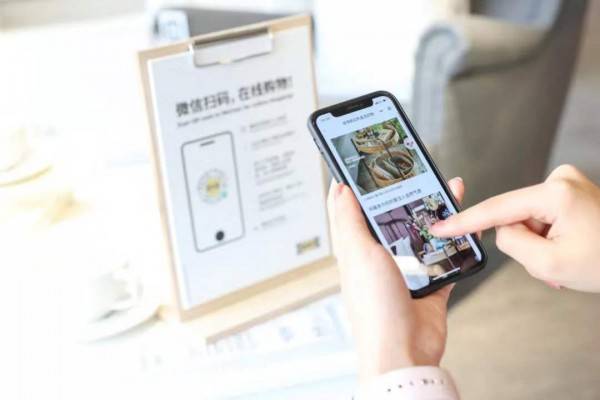 疫情防控查询助手二维码，数字化智能防控新工具亮相！