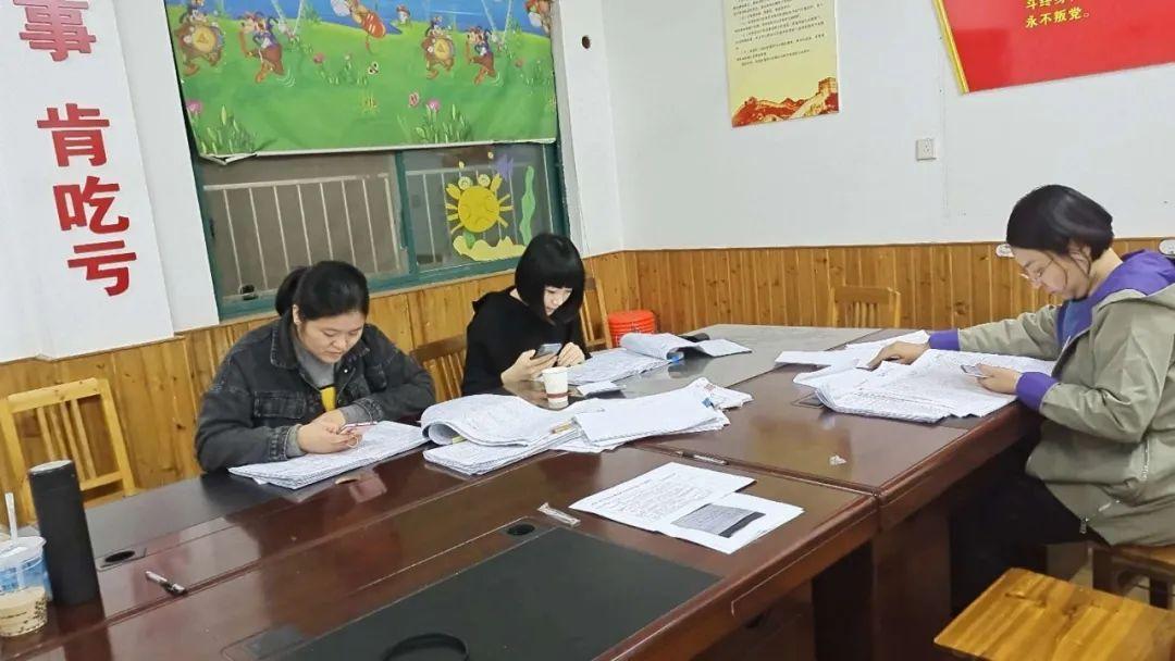 地方电视新闻，连接社区与信息的桥梁纽带