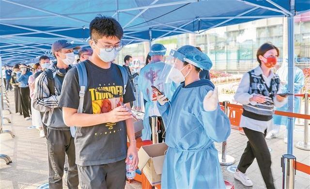 地区疫情防控工作总结报告，经验、挑战与改进措施