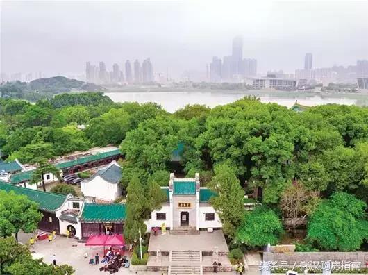 地区的多维解读，地理、文化与社会意义探究