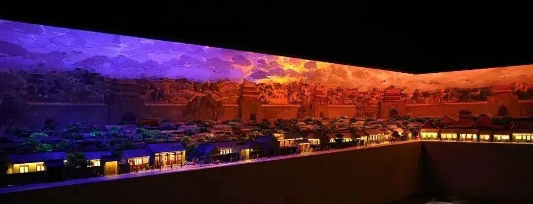 现代空间叙事，流动与不确定性的地域探索