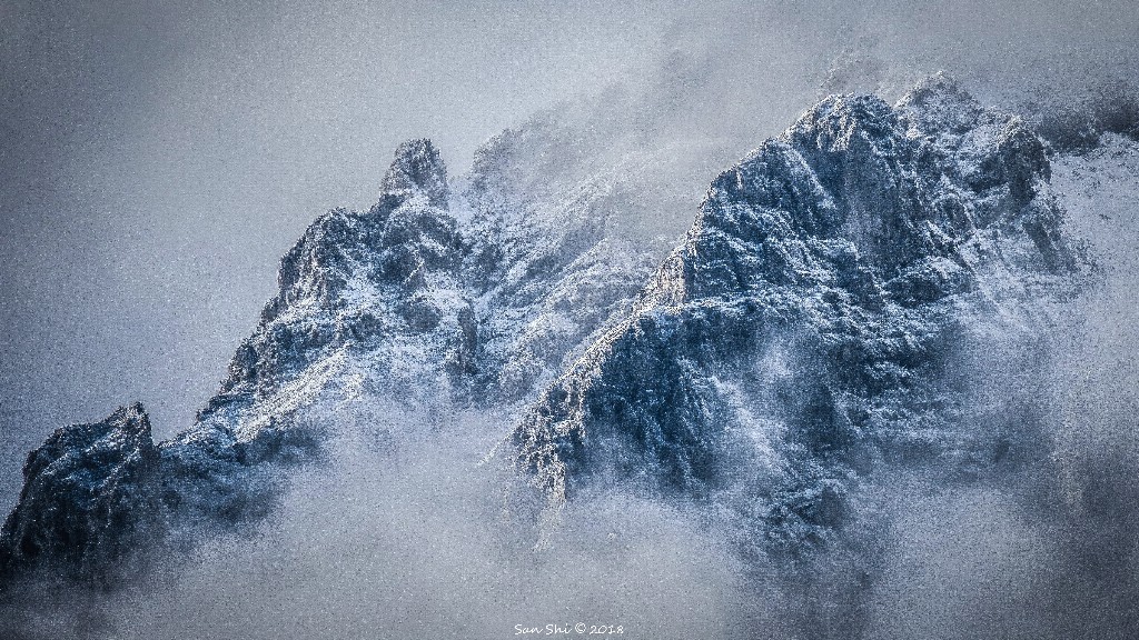 雪山秘境，探寻自然王国的神秘之旅