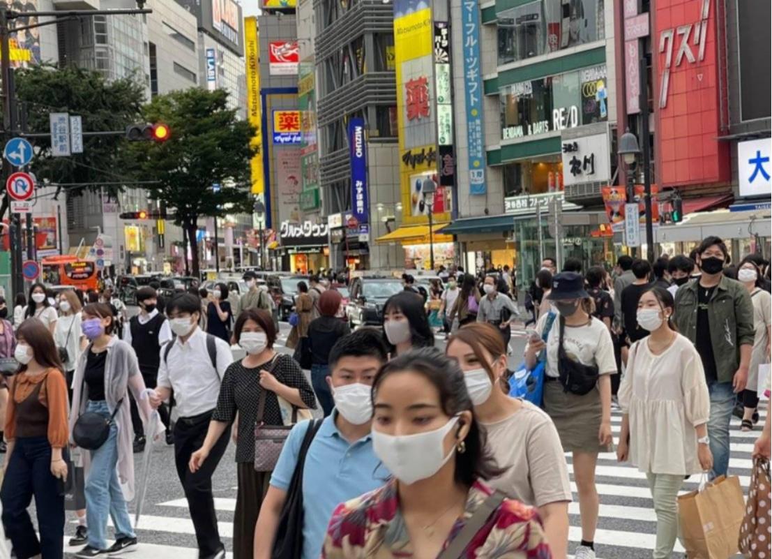 疫情期间我国国门开放策略的动态调整与探讨