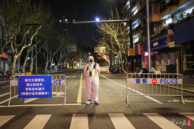 上海疫情封路始末，城市静止的瞬间