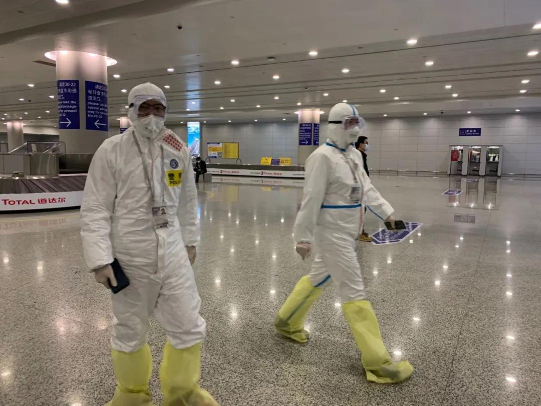 疫情解封时间与策略，国门逐步开放之路