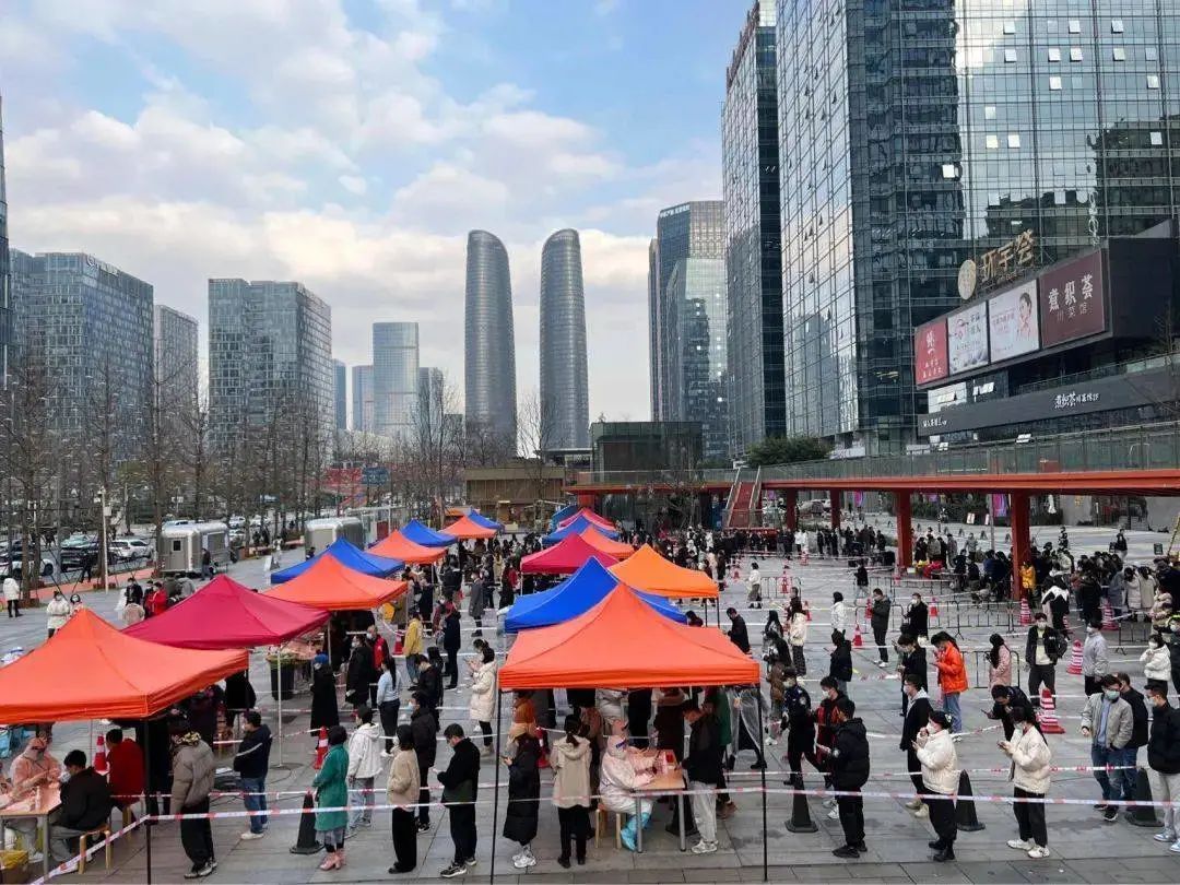 成都疫情恢复之路，城市重焕生机与活力的历程