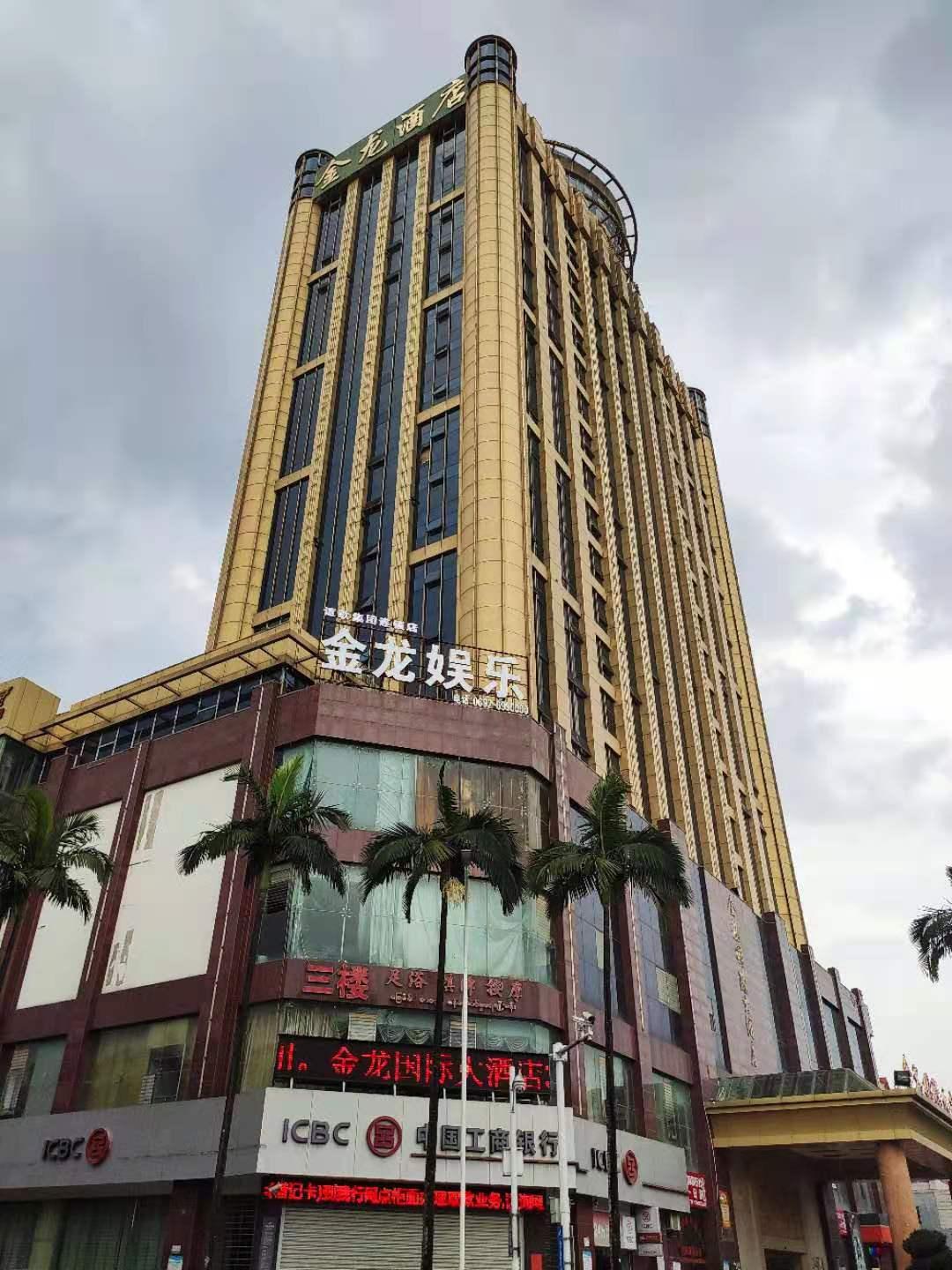 瑞丽疫情下的姐告，一线工作者的抗疫实录