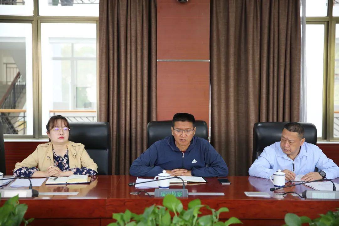 瑞丽疫情的挑战与防控措施
