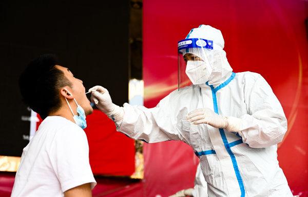 瑞丽疫情持续及其影响分析