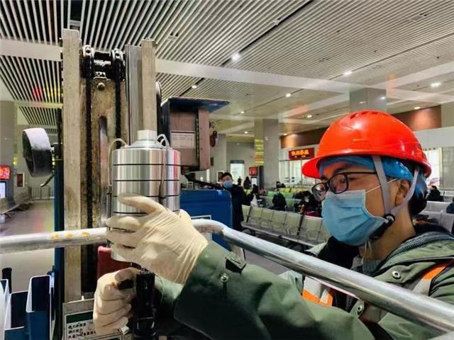 三年疫情历程回顾，全球公共卫生危机的启示与影响