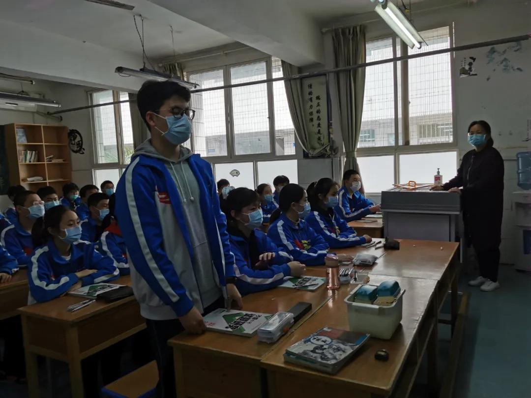 中国疫情开始与结束时间的探究，回顾与分析