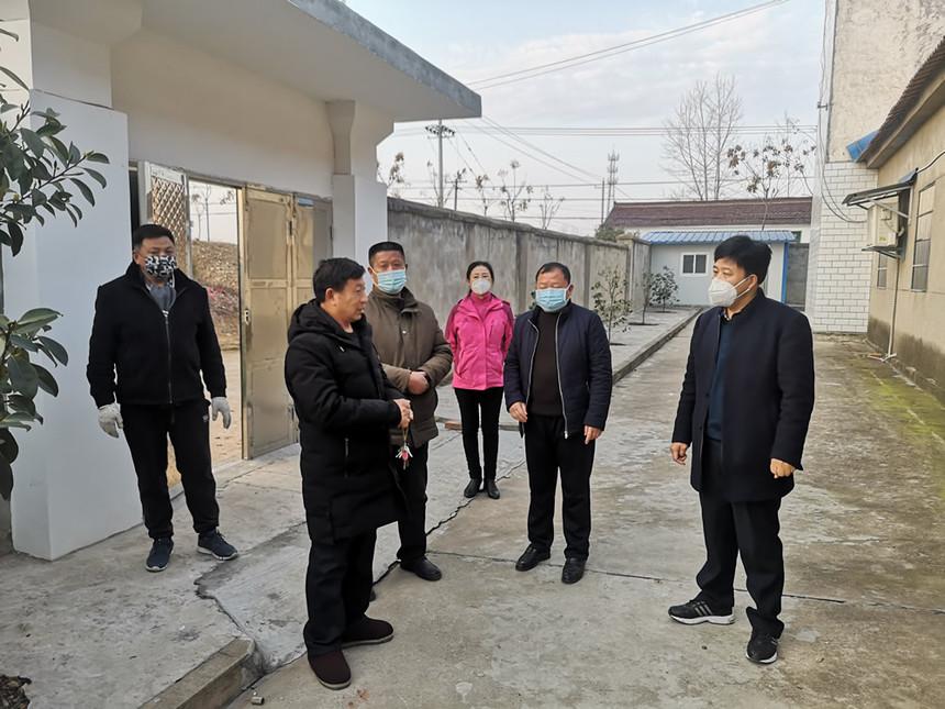 新冠疫情下的挑战与希望并存的一年记忆