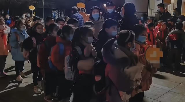 疫情解除曙光下的生活重启，何时重返正常生活？