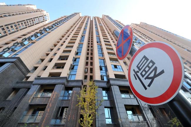 疫情起源年份，是始于19年还是20年？