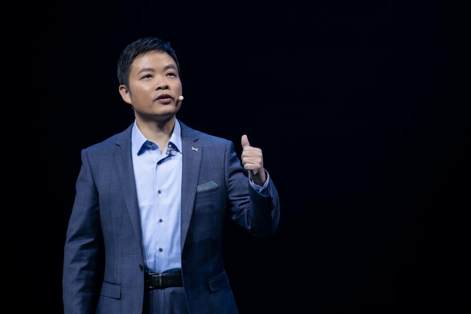 疫情挑战与希望并存，回顾疫情中的机遇与挑战