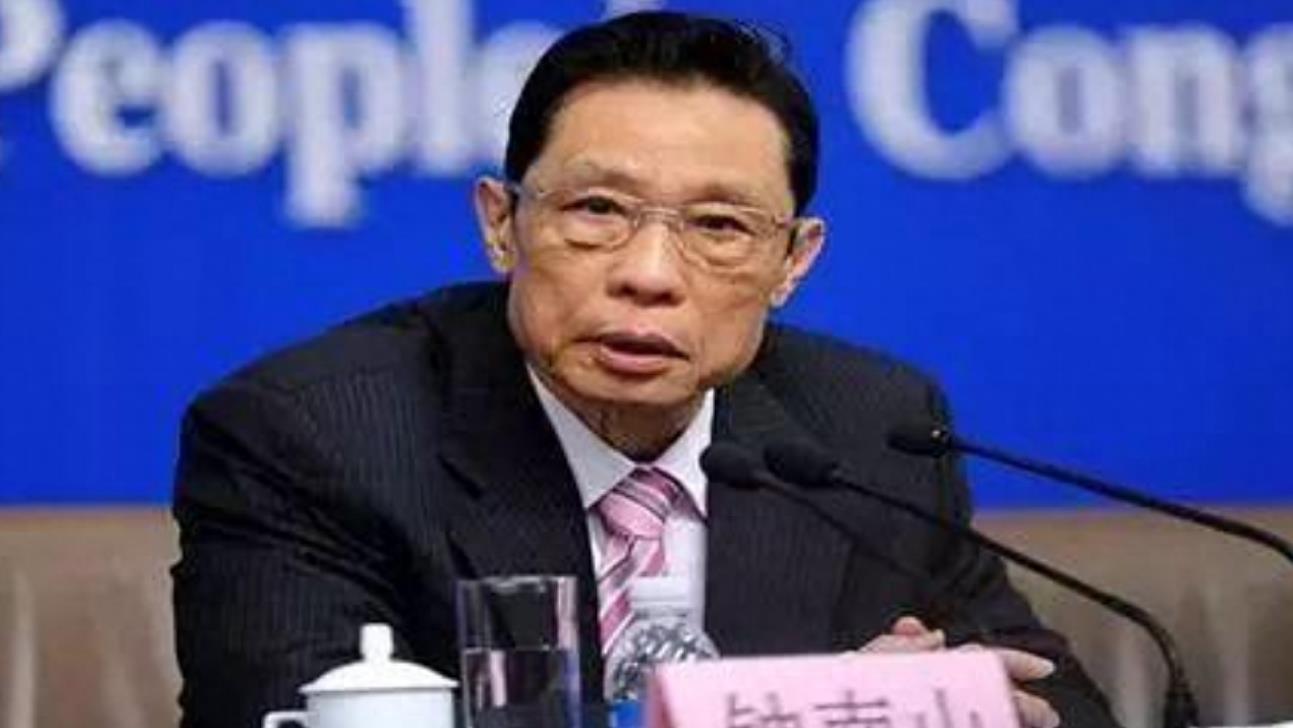SARS疫情的挑战与应对，回忆与反思中的启示