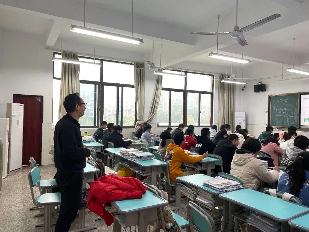 重庆疫情最新数据统计表及分析概览